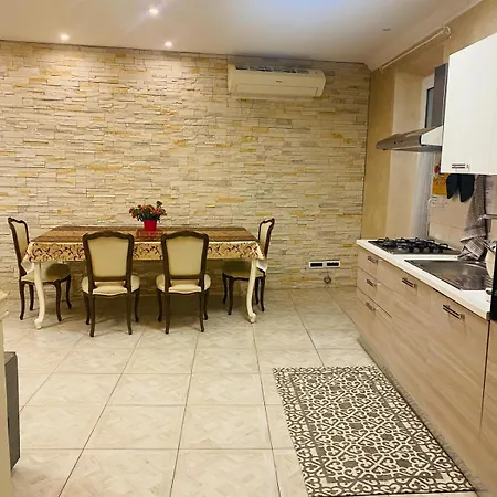 Dimora Em Corso Giuseppe Garibaldi Διαμέρισμα