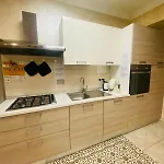 Dimora Em Charming Apartment